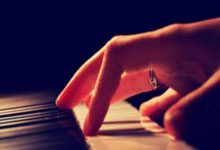 开云平台-TL横扫FLY，Xiaohu爆发神勇——引领天梯新篇章的电竞传奇