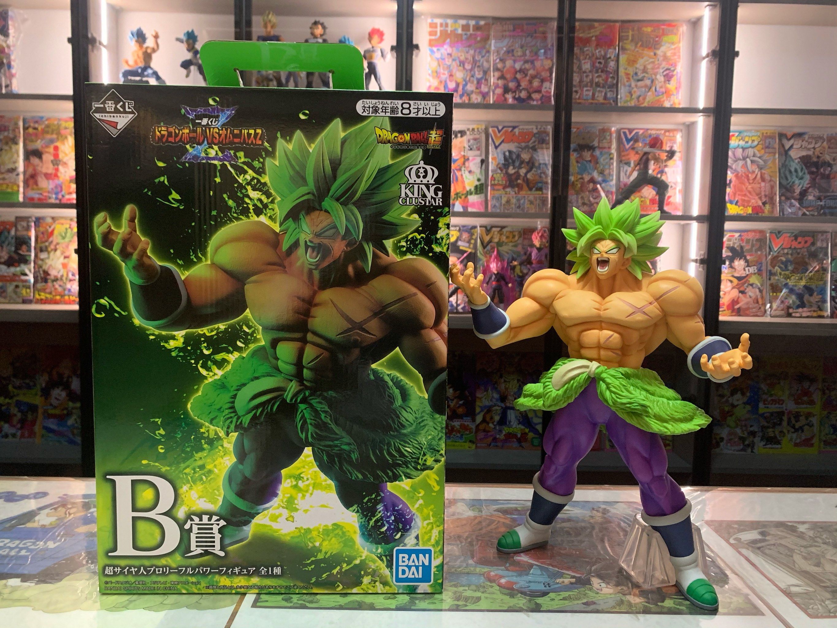 包含EG轻取BRO，Xiaohu关键团战开团秒人宿敌对决淘汰赛，锁定晋级资格的词条