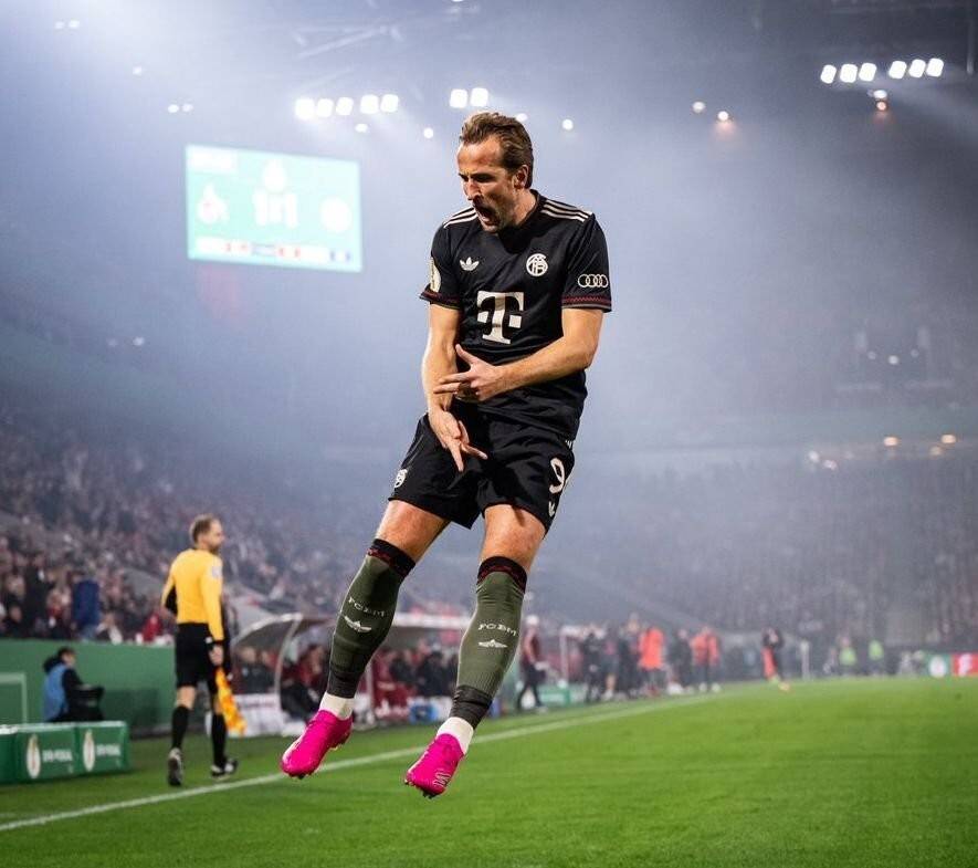 拜仁鏖战韩国,罗德里点燃赛场 拜仁鏖战韩国,罗德里点燃赛场